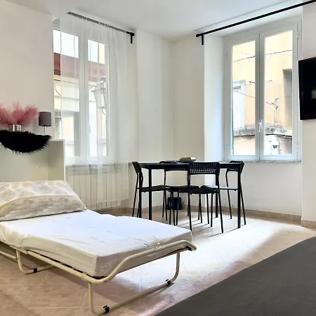 Apartment Casa Nandina In Centro Rapallo